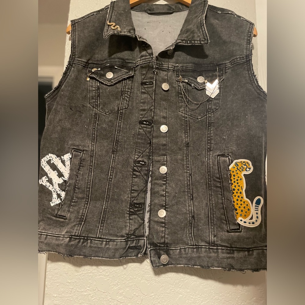 Acid Washed Vest.